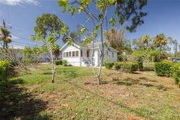 Picture of 2755 Edwards Avenue S, St Petersburg, FL 33705