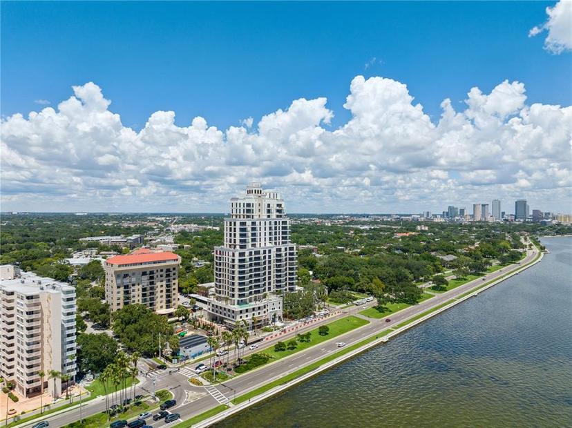 Picture of 2109 Bayshore Boulevard Unit 704, Tampa FL 33606