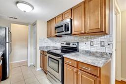 Picture of 12189 Armenia Gables Circle Unit 12189, Tampa, FL 33612