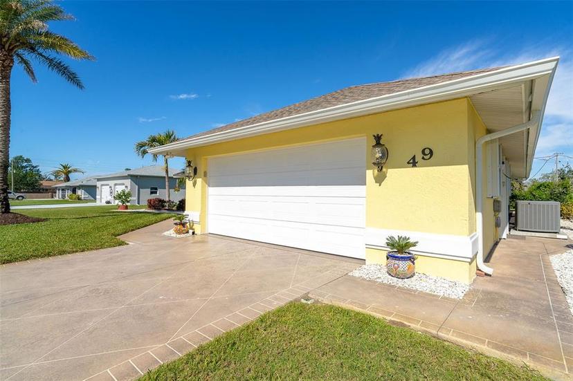 Picture of 49 Perimeter Drive, Englewood FL 34223