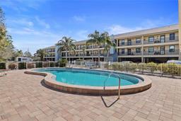 Picture of 460 Paula Drive S Unit 401, Dunedin, FL 34698