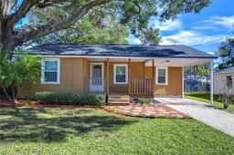 Picture of 5042 8Th Street, Zephyrhills, FL 33542