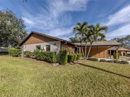 Picture of 1700 Curry Trail Unit 35, Nokomis, FL 34275