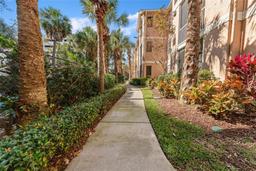 Picture of 1203 Bay Club Circle Unit 1203, Tampa, FL 33607