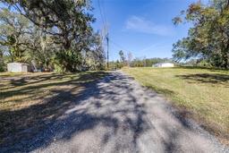 Picture of 1944 Sparkman Road, Plant City, FL 33566