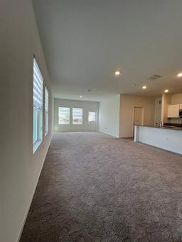 Picture of 417 Hennepin Loop, Lake Wales, FL 33898