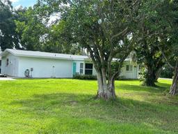 Picture of 1703 Center Road, Terra Ceia, FL 34250