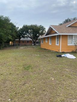 Picture of 342 E Tillman Avenue, Lake Wales, FL 33853