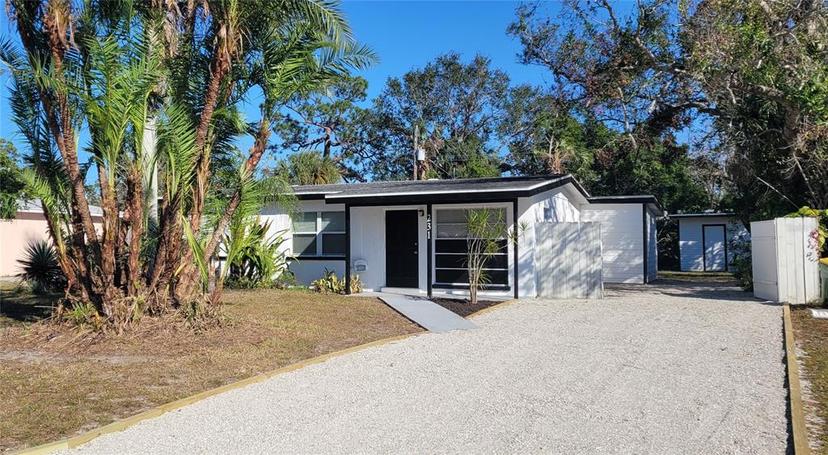 Picture of 231 W Cornelius Circle, Sarasota FL 34232