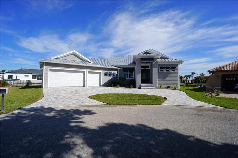 Picture of 490 Sorrento Court, Punta Gorda FL 33950