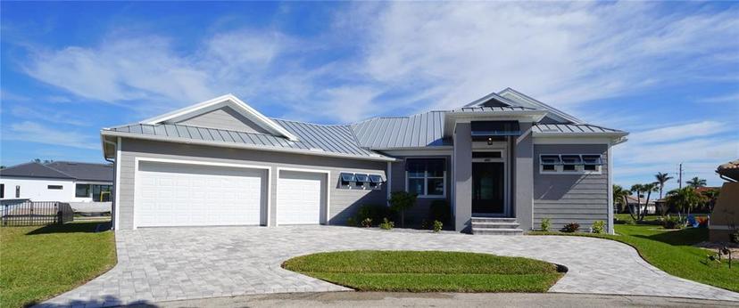 Picture of 490 Sorrento Court, Punta Gorda FL 33950