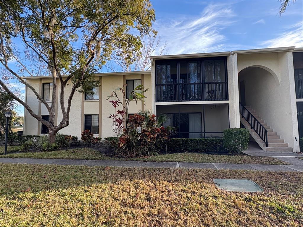 Picture of 1433 Pine Glen Place Unit G2, Tarpon Springs, FL 34688