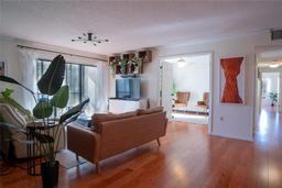 Picture of 1433 Pine Glen Place Unit G2, Tarpon Springs, FL 34688