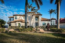 Picture of 4419 Bayshore Boulevard Ne, St Petersburg, FL 33703