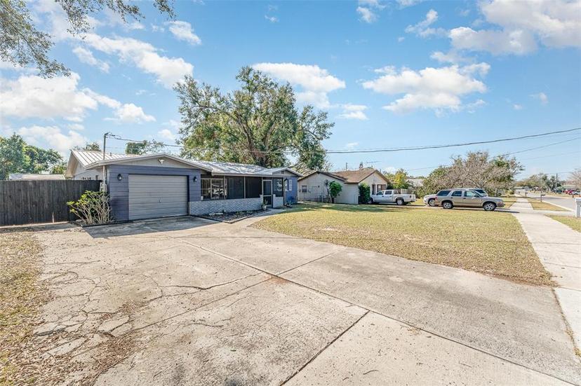 Picture of 325 E Thelma Street, Lake Alfred FL 33850