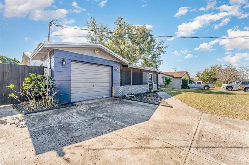 Picture of 325 E Thelma Street, Lake Alfred FL 33850