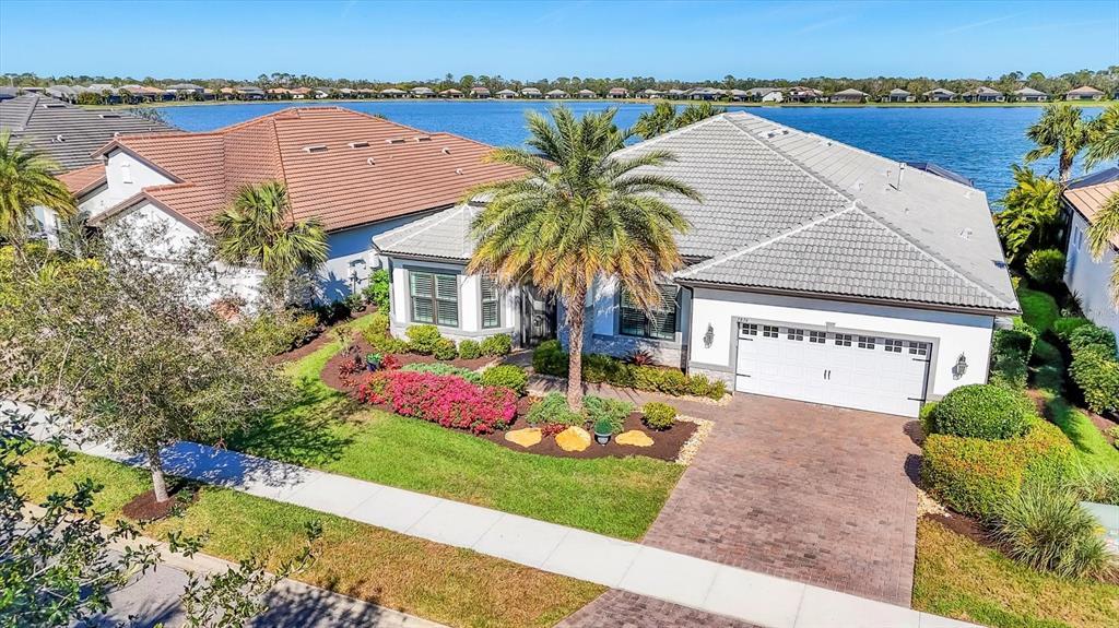 Picture of 7876 Grande Shores Drive, Sarasota, FL 34240