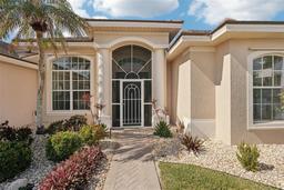 Picture of 958 Chickadee Drive, Venice, FL 34285