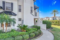 Picture of 13407 Fountainbleau Drive Unit 5-2, Clermont, FL 34711