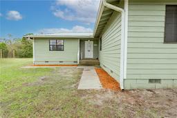 Picture of 7284 NW County Road 229A, Starke, FL 32091