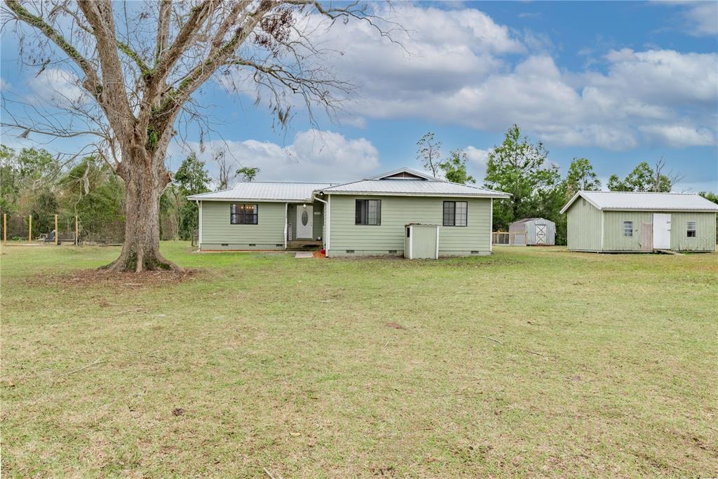 Picture of 7284 NW County Road 229A, Starke, FL 32091