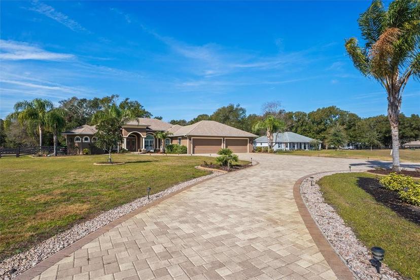 Picture of 35603 Seneca Reserve Dr, Eustis FL 32736