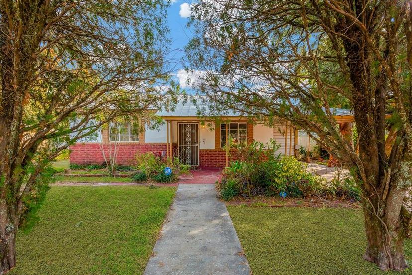 Picture of 2303 E Osborne Avenue, Tampa FL 33610