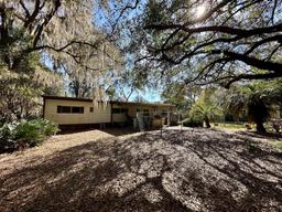 Picture of 13625 NE 167Th Place, Fort Mc Coy, FL 32134