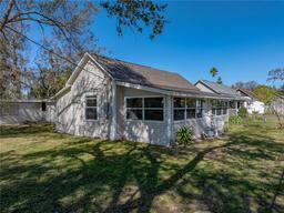 Picture of 702 NW 1St Avenue, Mulberry, FL 33860