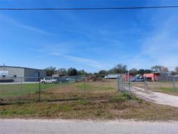 Picture of 2601 11Th Avenue Se, Ruskin, FL 33570