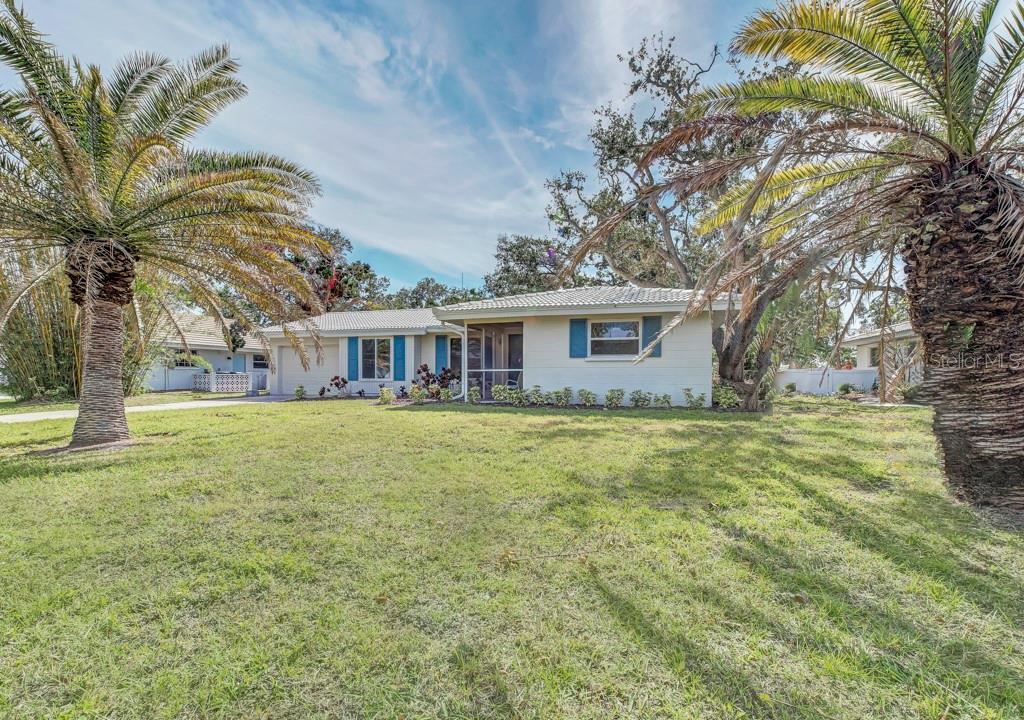 Picture of 324 Monet Drive, Nokomis, FL 34275