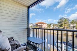 Picture of 355 Moorings Cove Drive Unit 355, Tarpon Springs, FL 34689