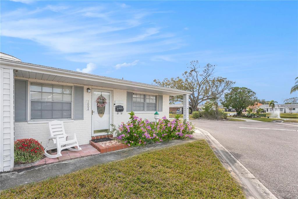 Picture of 5006 Springwood Avenue N Unit 119, Pinellas Park, FL 33782