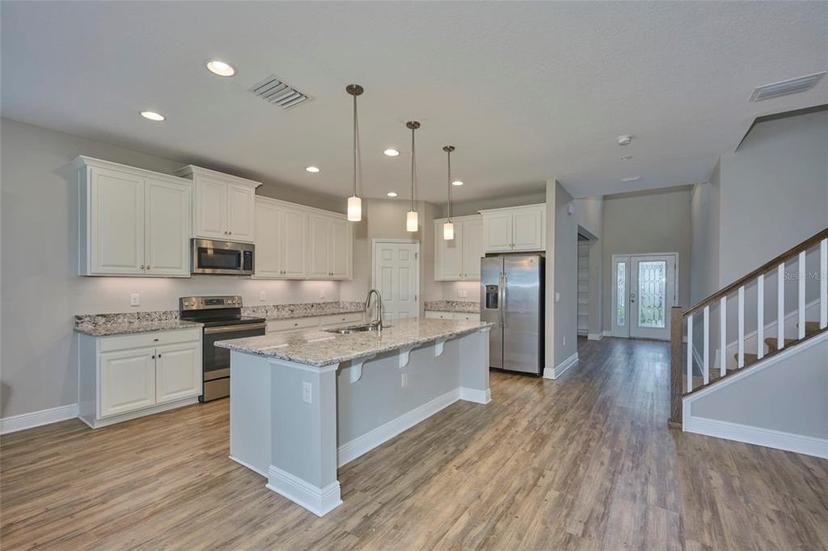 Picture of 8044 Lago Mist Way, Wesley Chapel FL 33545