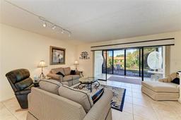 Picture of 3810 W 75Th Street Unit 101, Bradenton, FL 34209