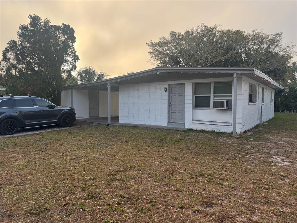 Picture of 4106 W Mango Avenue, Tampa, FL 33616