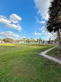 Picture of 4322 Aqua Vista Drive Unit L, Orlando, FL 32839