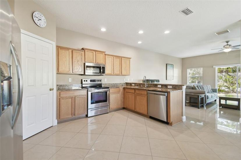 Picture of 1115 Andrew Aviles Circle, Tampa FL 33619