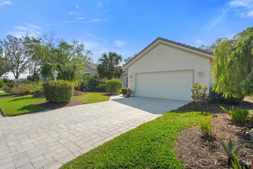 Picture of 6416 Wentworth Crossing, University Park FL 34201