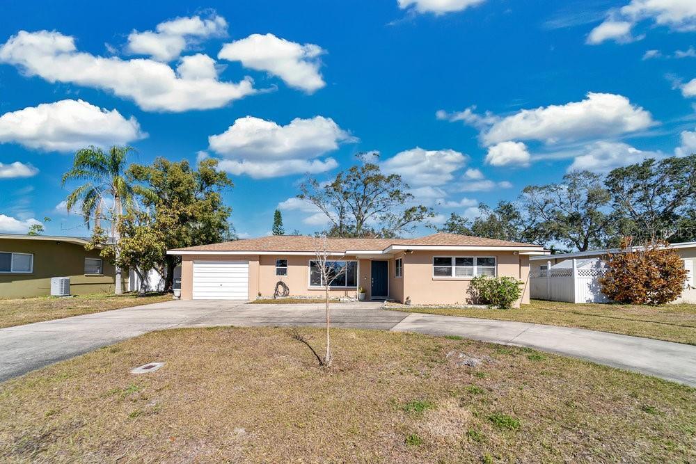 Picture of 2533 Duncan Drive, Belleair Bluffs, FL 33770