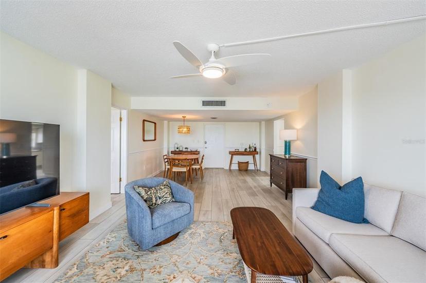 Picture of 7 Elgin Place Unit 512, Dunedin FL 34698