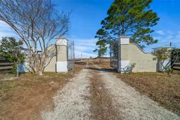 Picture of 12451 NE 20Th Street, Williston, FL 32696