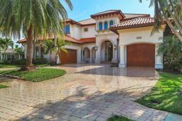 Picture of 1097 Eden Isle Drive Ne, St Petersburg, FL 33704