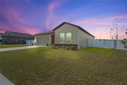 Picture of 1418 Bluejack Oak Drive, Seffner, FL 33584