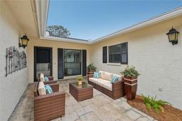 Picture of 7157 Fairway Bend Circle, Sarasota, FL 34243