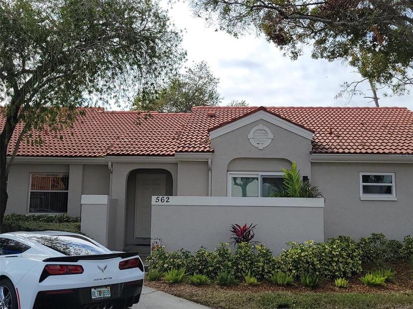 Picture of 562 Andorra Circle Ne Unit 562, St Petersburg FL 33703