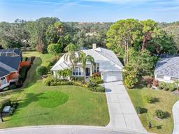 Picture of 8624 Woodbriar Drive, Sarasota, FL 34238