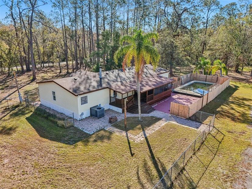 Picture of 12823 Mcintosh Road, Thonotosassa FL 33592