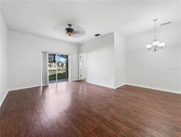 Picture of 3473 Parkridge Circle Unit 17-101, Sarasota, FL 34243