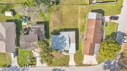 Picture of 1038 Canal Drive E, Lakeland, FL 33801